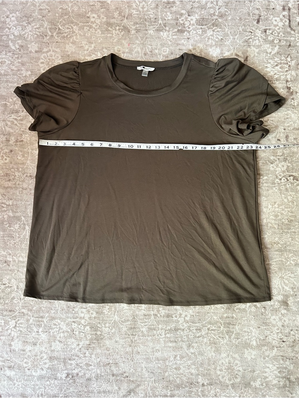 Cable & Gauge Olive Puff Sleeve Short Sleeve Tee